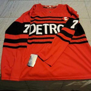 New NWT Dylan Larkin Detroit Red Wings Authentic Jersey, XXL,  Size 60, Stitched